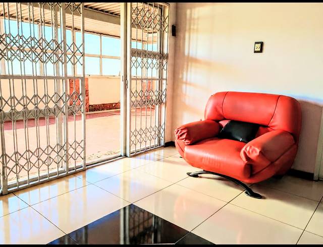 3 BEDROOM HOUSE FOR SALE IN BAYVIEW